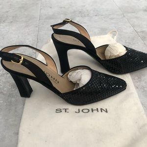 St. John slingback  black heels w/ black Paillettes. Size 6-1/2. Worn once.